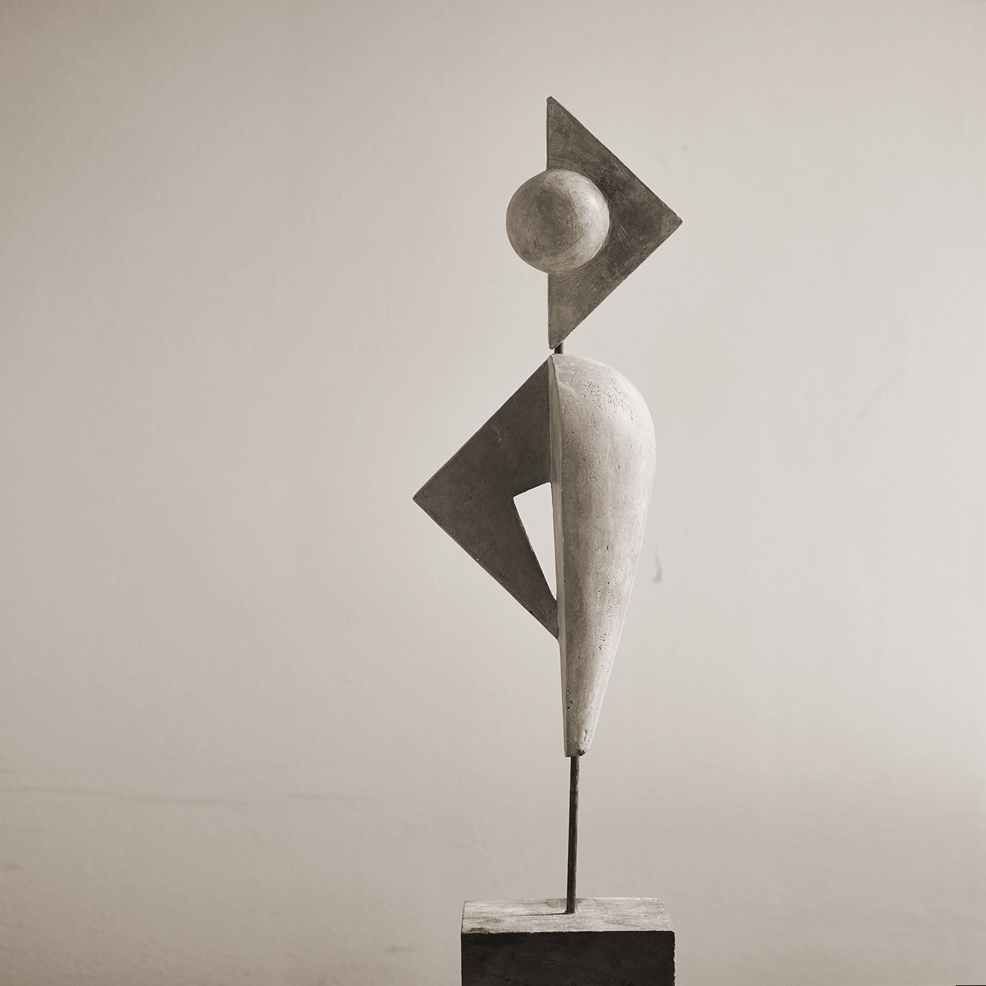 Sergio Franceschini - Artiste Sculpteur - Rue Moinon - Paris - Angled Torso - Terre - Metal - Bois - Harlekin - 1